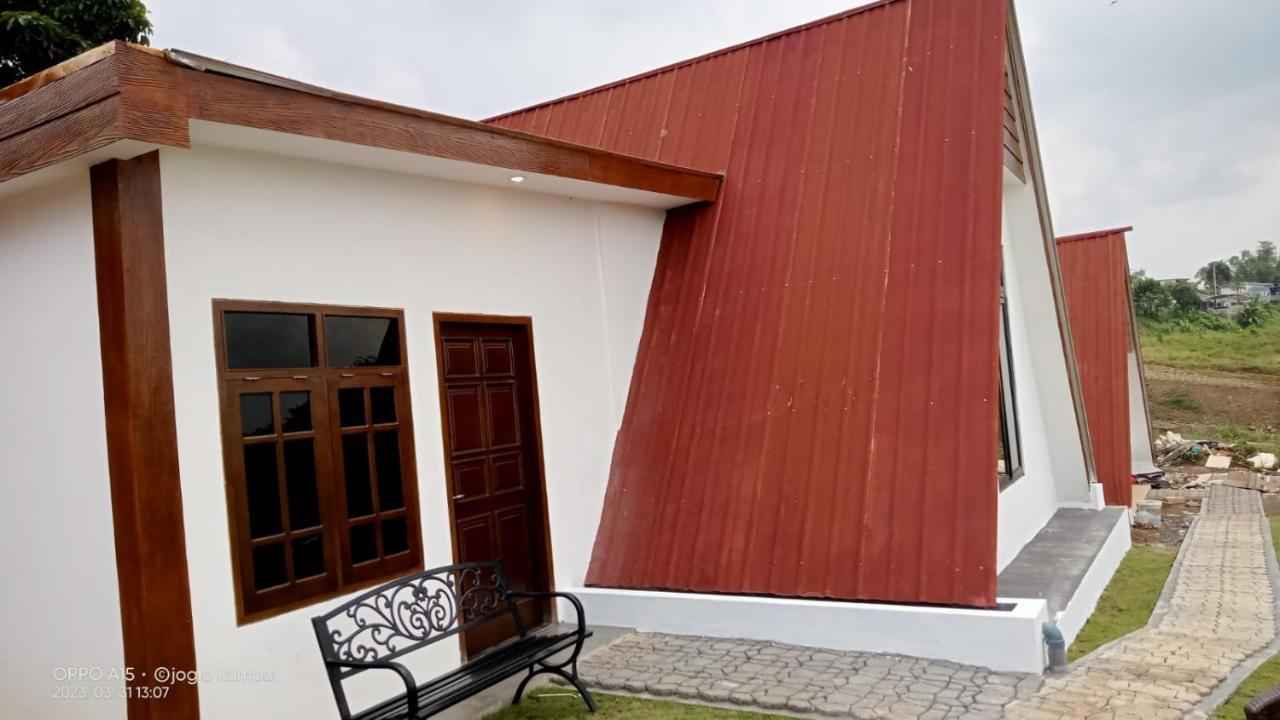 Joglo Kumpul Resort Cangkiran Quarto foto